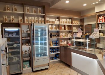 Pasticceria via Nicola Brovardi, 1, Asti - foto 2