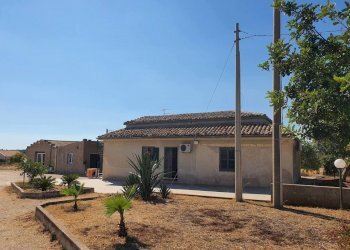 2.jpg - Villa Modica - foto 2