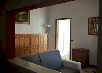 Soggiorno - Three-room apartment via Boves, Brescia - photo 11