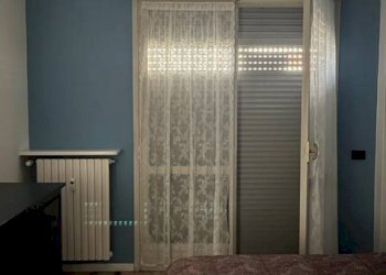 Camera da letto - Three-room apartment via Boves, Brescia - photo 34