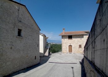 dettagli - Villa Via Piano delle Castagne 92, Roccamorice - foto 24