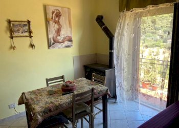 4 Soggiorno con angolo cottura.jpeg - Villa Via Rimembranze, Amelia - photo 5