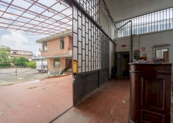 Stable - Palace Via Poliziano, Torino - photo 19