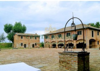 Locale Commerciale Bentivoglio - foto 2