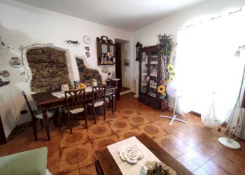 te3.jpg - Porzione di casa Fosdinovo - foto 5