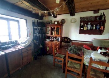 te9.jpg - Porzione di casa Fosdinovo - foto 9