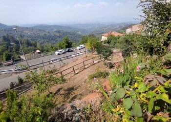 te13.jpg - Porzione di casa Fosdinovo - foto 13