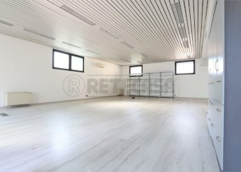 IMG_1736.JPG - Locale Commerciale Arcugnano - foto 1