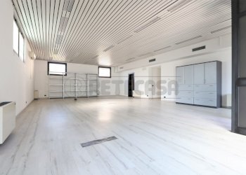 IMG_1737.JPG - Locale Commerciale Arcugnano - foto 3