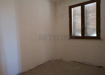 IMG_20220801_190851.jpg - Trilocale Via delle Croci 31, Bientina - foto 11