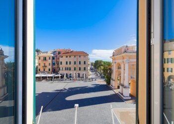 C83A0400.jpg - Appartamento Piazza Vittorio Emanuele II 5, Finale Ligure - foto 21