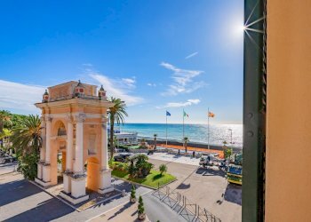 C83A0404.jpg - Appartamento Piazza Vittorio Emanuele II 5, Finale Ligure - foto 22
