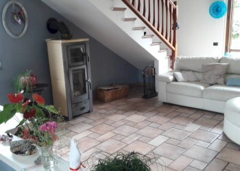 Casa indipendente Rossini, Cavaria con Premezzo - foto 1