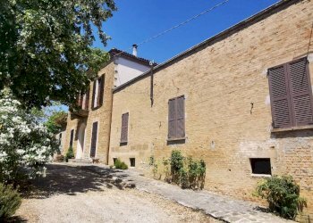 Rustico via Osteria del Piano, 22, Pergola - foto 1