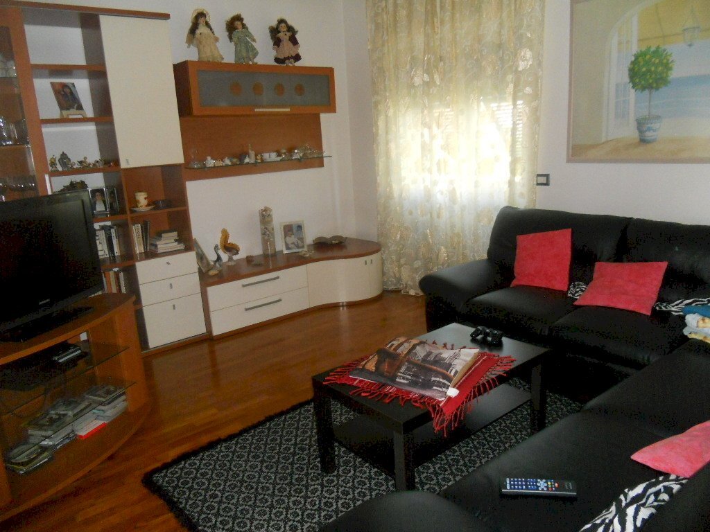 sar21.jpg - Townhouse Sarzana - photo 2