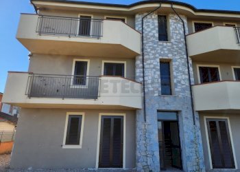 20250114_135612.jpg - Trilocale Via delle Croci 31, Bientina - foto 2