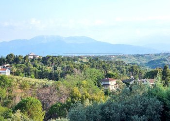 20220721_185805.jpg - Villa Pescara - foto 6