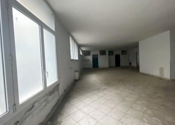 0008-469631-F.jpg - Capannone Via Cernaia 17, Novara - foto 10