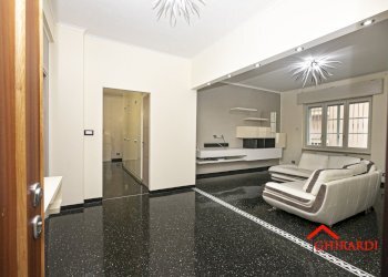 soggiorno - Appartamento Via Alberto Picco 4, Genova - foto 3