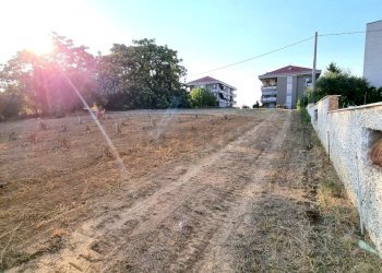 20220721_185413.jpg - Building land Pescara - photo 2