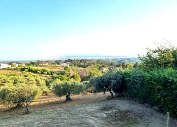 20220721_185808.jpg - Building land Pescara - photo 14