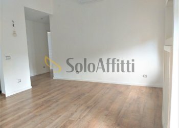 20220901_150506.jpg - Trilocale Via San Giovanni Bosco 7, Seregno - foto 10