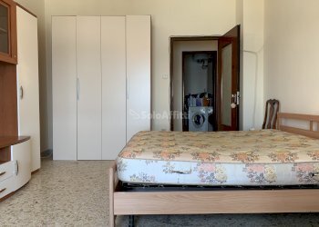 Camera 2 - Three-room apartment Catanzaro - photo 3