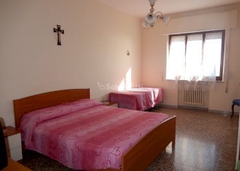 camera2 - Three-room apartment Catanzaro - photo 13