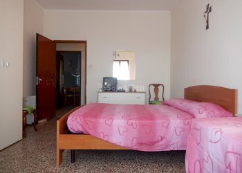 camera2 - Three-room apartment Catanzaro - photo 15
