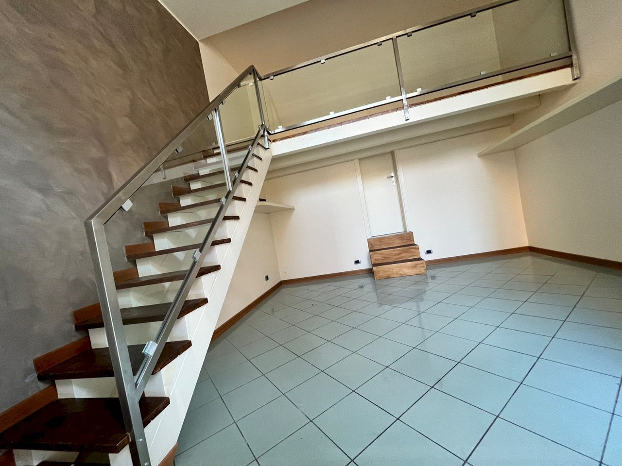 Negozio Piacenza - foto 3