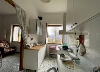 Rif 754 03.jpg - Appartamento Via Vassuria 1, Urbe - foto 4