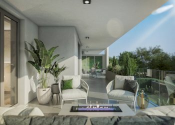 Terrazza_4_mezzo.jpg - Appartamento Via XX Settembre 94, Arona - foto 6