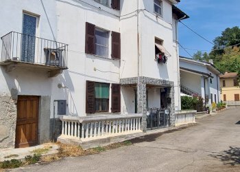 Independent house Francavilla Bisio - photo 30