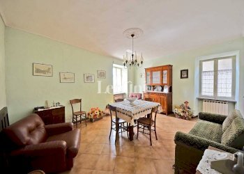 Villa piazza Vittorio Veneto, 1, Rosignano Monferrato - foto 8