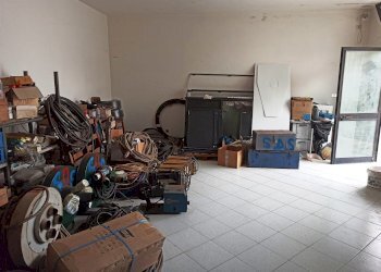 1.jpg - Magazzino Via della Pace 1/a, Castelnuovo Magra - foto 1