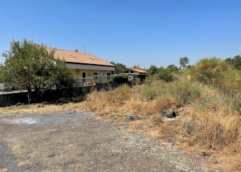 WhatsApp Image 2022-08-05 at 16.21.10 (3).jpeg - Terreno agricolo Tremestieri Etneo - foto 1