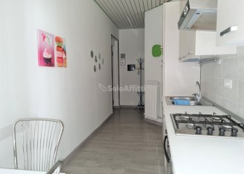 Three-room apartment Catanzaro - photo 4