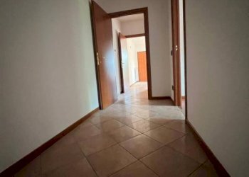 Three-room apartment via Adamello, Almenno San Salvatore - photo 17