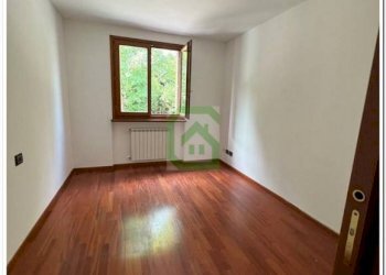 Three-room apartment via Adamello, Almenno San Salvatore - photo 46