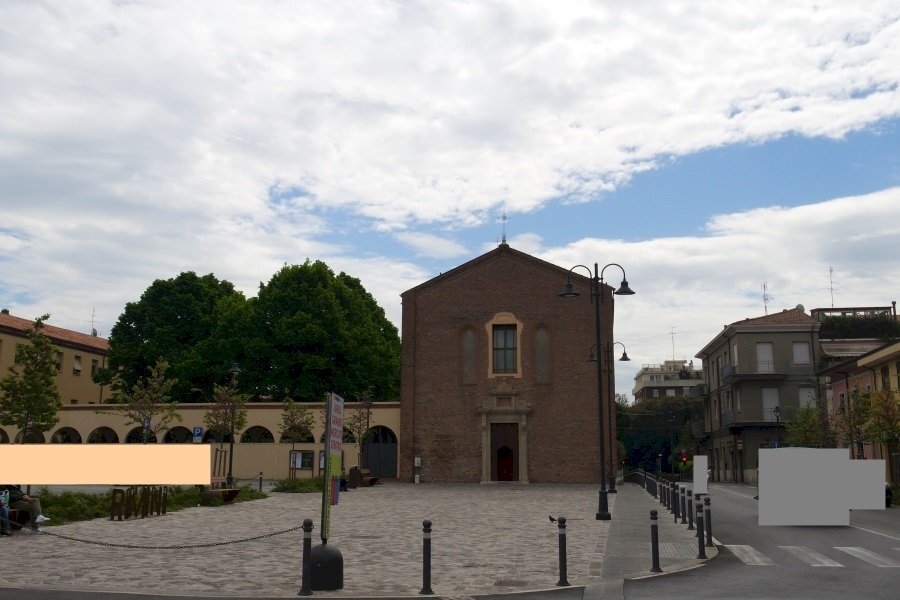 Santa Rita.JPG - Tabaccheria Largo Martiri d'Ungheria, Rimini - foto 3