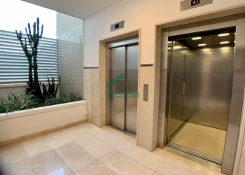 esempio ascensore.JPG - Ufficio Via Orfeo Mazzitelli 45, Bari - foto 5