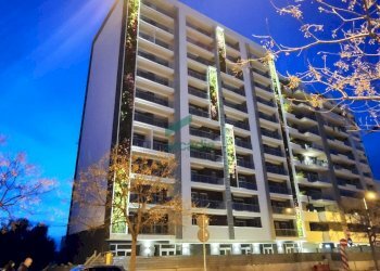 facciata - Ufficio Via Orfeo Mazzitelli 45, Bari - foto 14