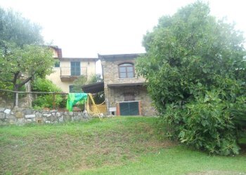 ca5.jpg - Villa Castelnuovo Magra - foto 6