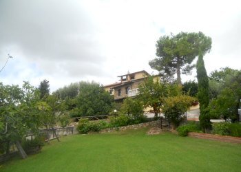 ca3.jpg - Villa Castelnuovo Magra - foto 21