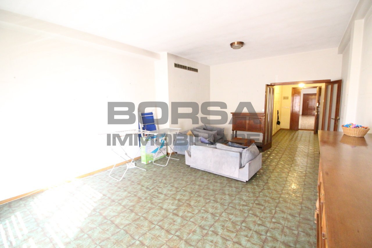 IMG_8475.JPG - Appartamento Via Montebello 27, Livorno - foto 1