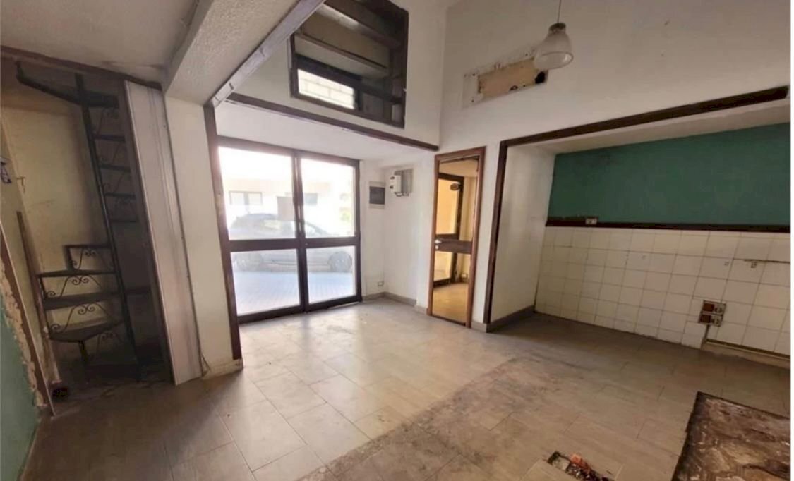 WhatsApp Image 2022-08-04 at 21.43.01.jpeg - Commercial Premises Via San Giovanni alle Catacombe 11, Siracusa - photo 2