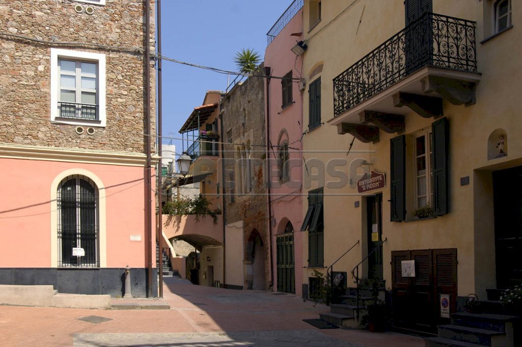 borgo castello anto\' (4).jpg - Appartamento Borgo Castello 3, Loano - foto 2