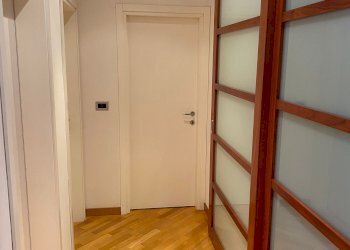 Corridoio - Quadrilocale via Carlo Jussi, 16, San Lazzaro di Savena - foto 8