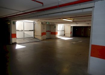 DSCN5968.JPG - Box Sestri Levante - foto 3