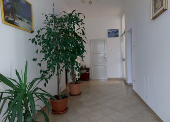 disimpegno - Casa Colonica Via PIEVE SANT'ANDREA, 2, frazione Monte Catone, Imola - foto 4